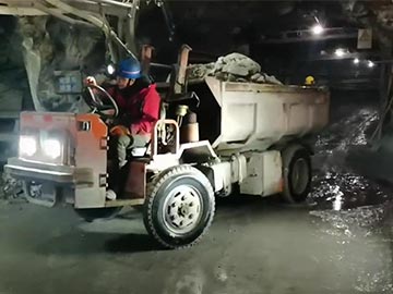 甘肅鐵礦5噸礦用運(yùn)輸車(chē)